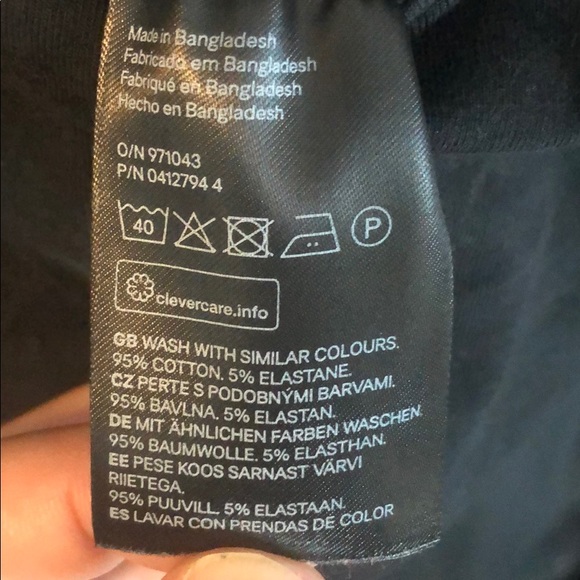 H&M basic one piece - Picture 3 of 4